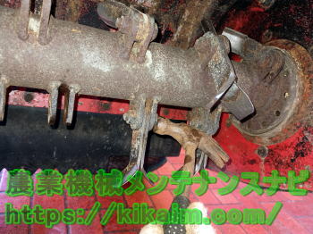 ボルトの固着を剥がず