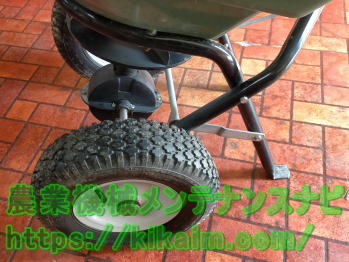 修理するパンクしたタイヤ