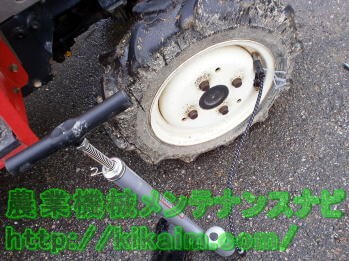 前輪タイヤの空気補充