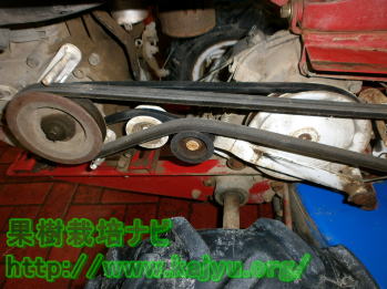 Vベルト交換方法